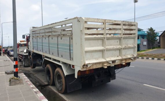 รถยกรถลาก6ล้อ10ล้อ.com รถยก รถลาก 6 ล้อ 10 ล้อ รถบัส 24 ชั่วโมง